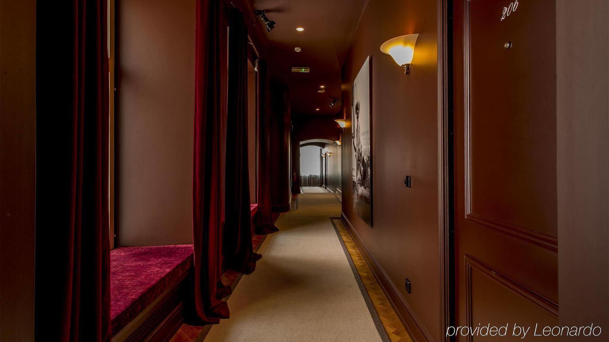 St. Petersbourg Hotel - Small Luxury Hotels Of The World Tallinn Eksteriør billede