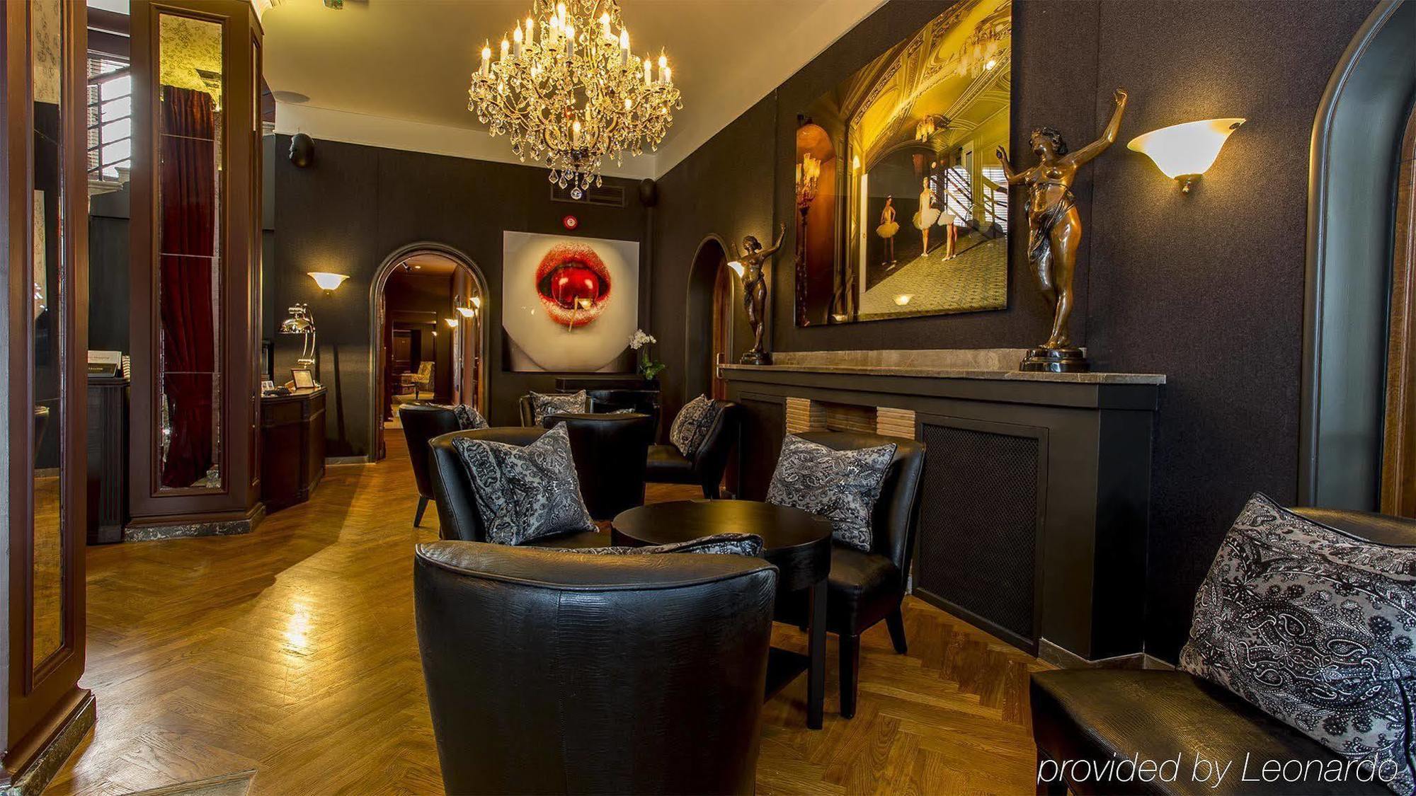 St. Petersbourg Hotel - Small Luxury Hotels Of The World Tallinn Eksteriør billede