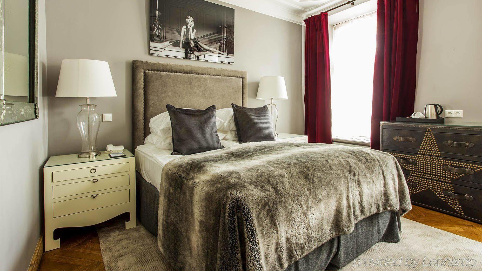St. Petersbourg Hotel - Small Luxury Hotels Of The World Tallinn Eksteriør billede